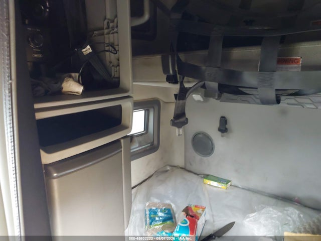 45802222 :رقم المزاد ، 4V4NC9EH2LN247225 vin ، 2020 Volvo Vnl مزاد بيع