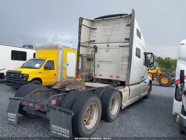 45802222 :رقم المزاد ، 4V4NC9EH2LN247225 vin ، 2020 Volvo Vnl مزاد بيع