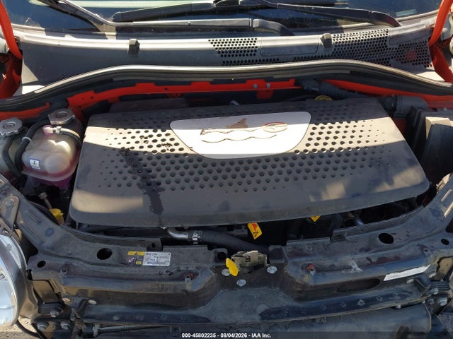 Fiat 500E BATTERY ELECTRIC 2018 3C3CFFGE0JT377551 Image 10