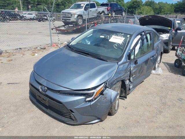 Toyota Corolla Hybrid Le 2025 JTDBDMHE4S3020449 Image 2