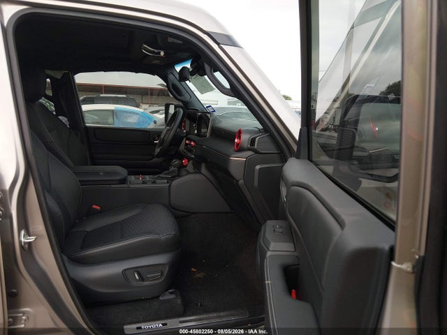 2025 Toyota Land Cruiser მანქანა იყიდება აუქციონზე, vin: JTEABFAJ8S5020958, აუქციონის ნომერი: 45802250