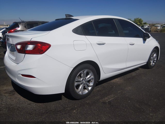 Продаж на аукціоні авто 2019 Chevrolet Cruze Ls, vin: 1G1BC5SM7K7152714, номер лоту: 45802266