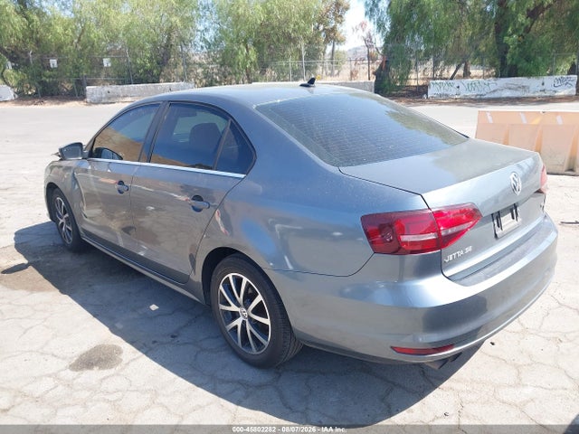 3VWDB7AJXJM263071 Volkswagen Jetta 1.4t Se/1.4t Wolfsburg Edition