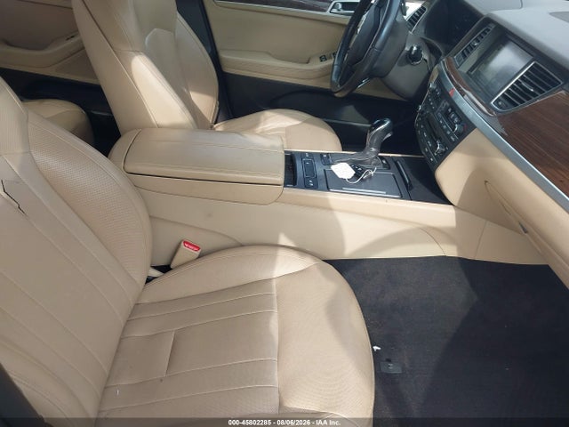 Продажа на аукционе авто 2016 Hyundai Genesis 3.8, vin: KMHGN4JE1GU120521, номер лота: 45802285