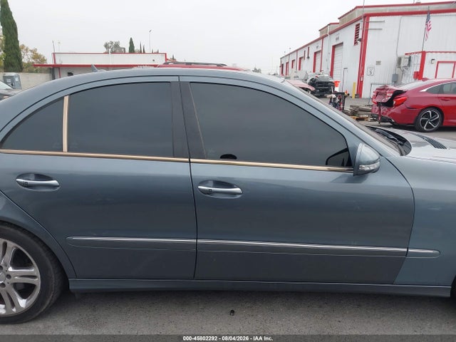 Продажа на аукционе авто 2007 Mercedes-benz E 550, vin: WDBUF72X97B018920, номер лота: 45802292