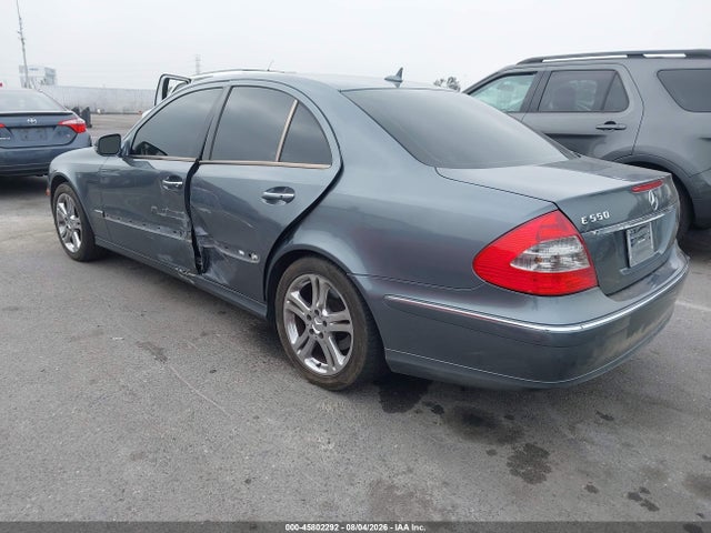 Продажа на аукционе авто 2007 Mercedes-benz E 550, vin: WDBUF72X97B018920, номер лота: 45802292