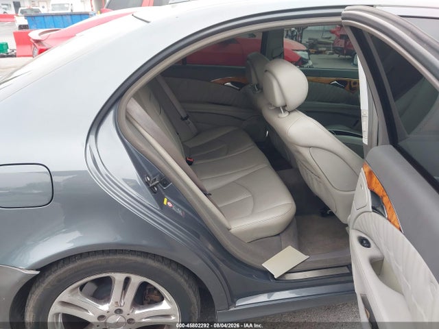 Продажа на аукционе авто 2007 Mercedes-benz E 550, vin: WDBUF72X97B018920, номер лота: 45802292