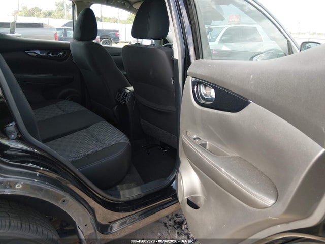45802328 :رقم المزاد ، JN1BJ1CR0KW344470 vin ، 2019 Nissan Rogue Sport Sv مزاد بيع
