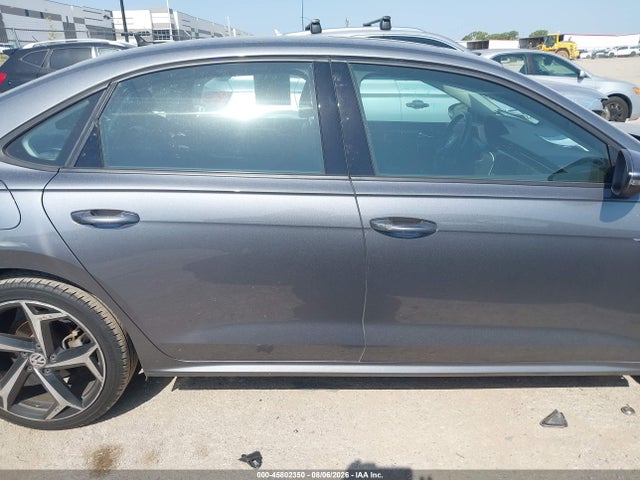 Продаж на аукціоні авто 2020 Volkswagen Passat 2.0t R-line, vin: 1VWMA7A38LC017421, номер лоту: 45802350