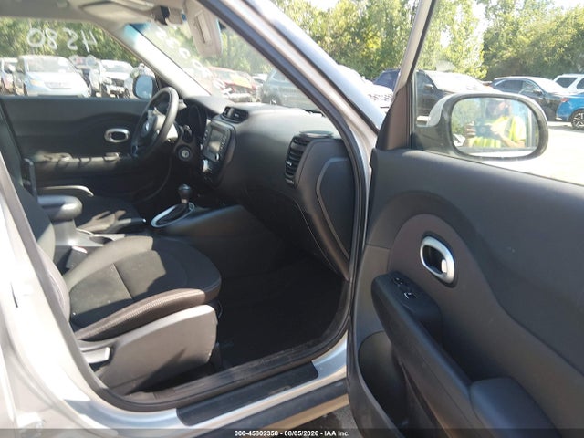 Auction sale of the 2018 Kia Soul, vin: KNDJN2A23J7582427, lot number: 45802358
