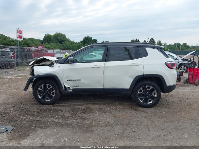 45802379 :رقم المزاد ، 3C4NJDDB0HT597610 vin ، 2017 Jeep New Compass Trailhawk 4x4 مزاد بيع