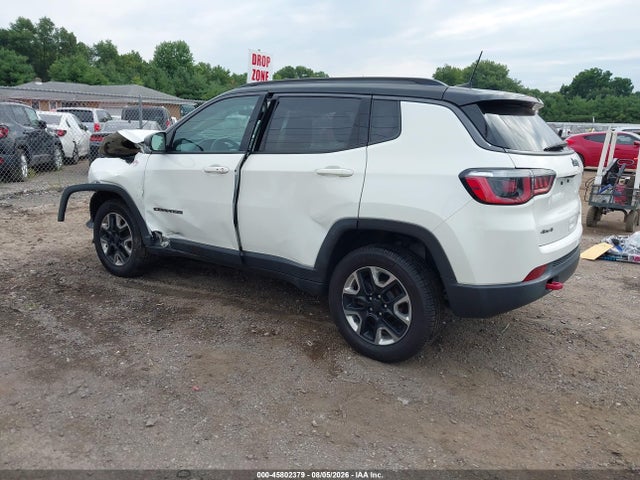 45802379 :رقم المزاد ، 3C4NJDDB0HT597610 vin ، 2017 Jeep New Compass Trailhawk 4x4 مزاد بيع