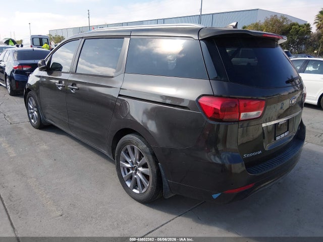 KIA SEDONA LX 2015 KNDMB5C17F6037758 Image 3