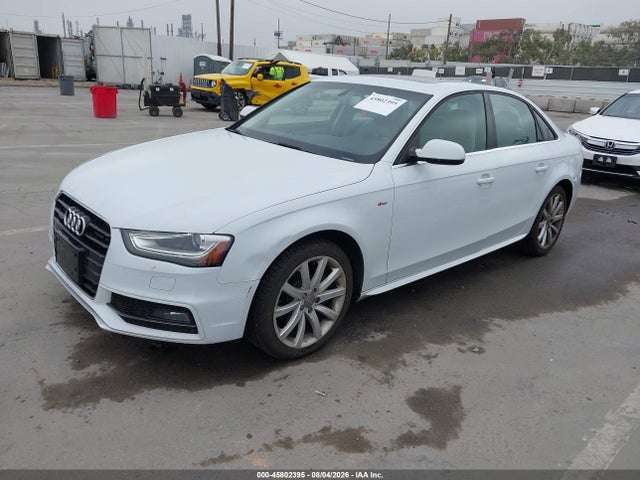 Audi A4 2.0t Premium 2014 WAUBFAFLXEN034307 Image 2