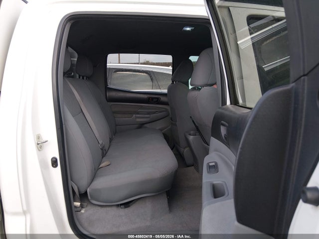 2011 Toyota Tacoma Base V6 მანქანა იყიდება აუქციონზე, vin: 3TMMU4FN3BM028598, აუქციონის ნომერი: 45802419