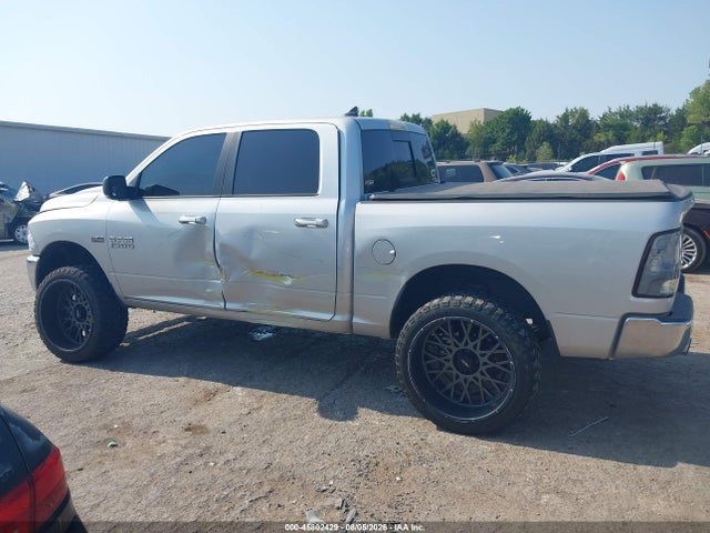45802429 :رقم المزاد ، 1C6RR6LT7FS604929 vin ، 2015 Ram 1500 Lone Star مزاد بيع