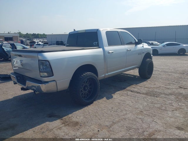 45802429 :رقم المزاد ، 1C6RR6LT7FS604929 vin ، 2015 Ram 1500 Lone Star مزاد بيع