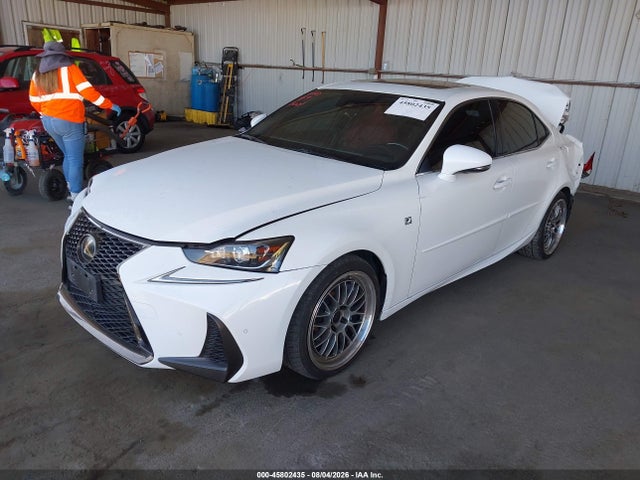 Lexus IS 300 2020 JTHGA1D22L5105920 Image 2