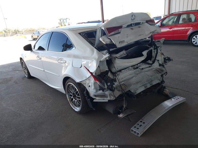 Lexus IS 300 2020 JTHGA1D22L5105920 Image 3