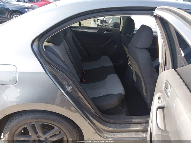 3VW167AJ1JM222299 Volkswagen Jetta 1.4t S