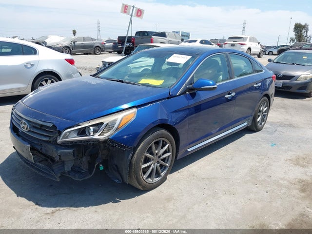 Hyundai Sonata Limited 2015 5NPE34AF3FH079473 Image 2