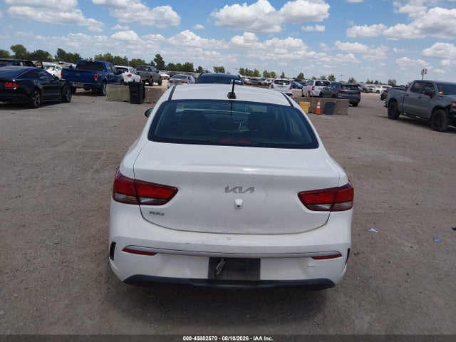 45802570 :رقم المزاد ، 3KPA24AD7NE478616 vin ، 2022 Kia Rio S مزاد بيع