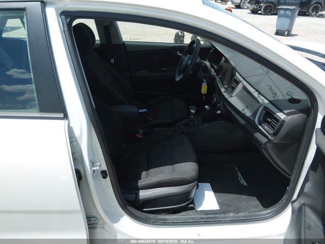 45802570 :رقم المزاد ، 3KPA24AD7NE478616 vin ، 2022 Kia Rio S مزاد بيع