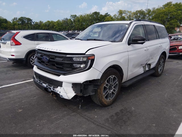 Ford Expedition Active 2025 1FMJU1J84SEA08526 Image 2