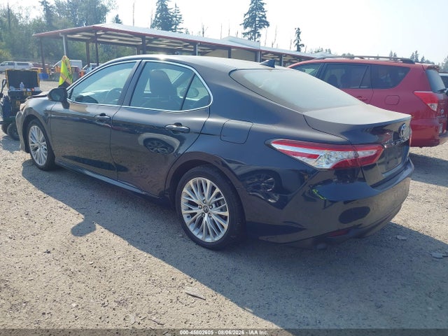 45802605 :رقم المزاد ، 4T1B11HK2KU740660 vin ، 2019 Toyota Camry Xle مزاد بيع