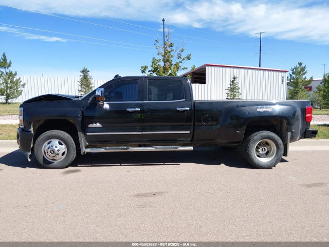 45802628 :رقم المزاد ، 1GC4K1E80FF586737 vin ، 2015 Chevrolet Silverado 3500hd Built After Aug 14 High Country مزاد بيع