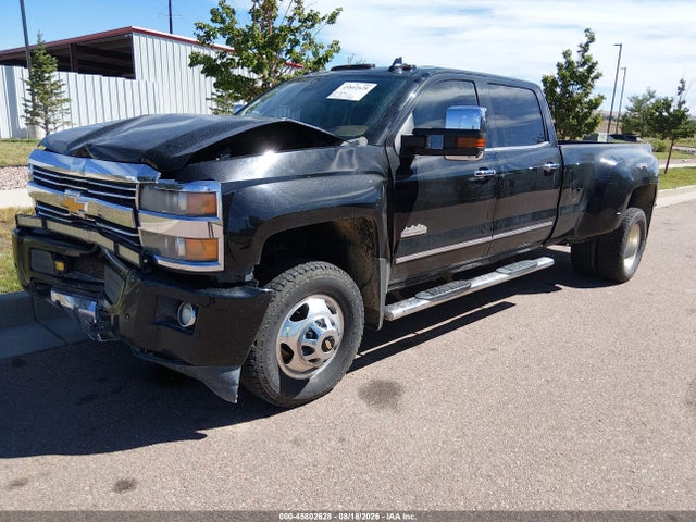 45802628 :رقم المزاد ، 1GC4K1E80FF586737 vin ، 2015 Chevrolet Silverado 3500hd Built After Aug 14 High Country مزاد بيع
