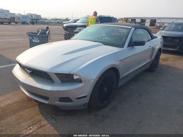 45802639 :رقم المزاد ، 1ZVBP8ENXA5165093 vin ، 2010 Ford Mustang مزاد بيع