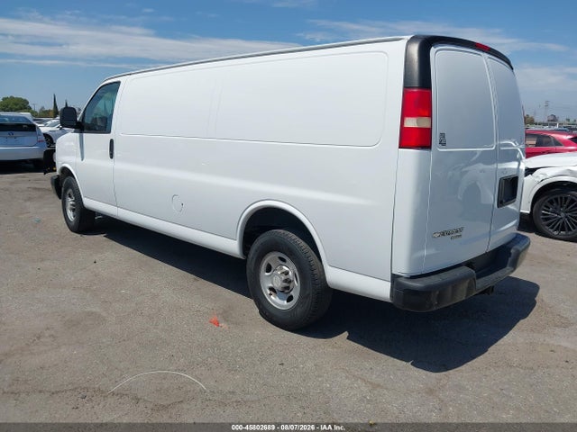 Chevrolet Express 2500 Work Van 2015 1GCWGGCG3F1220632 Image 3