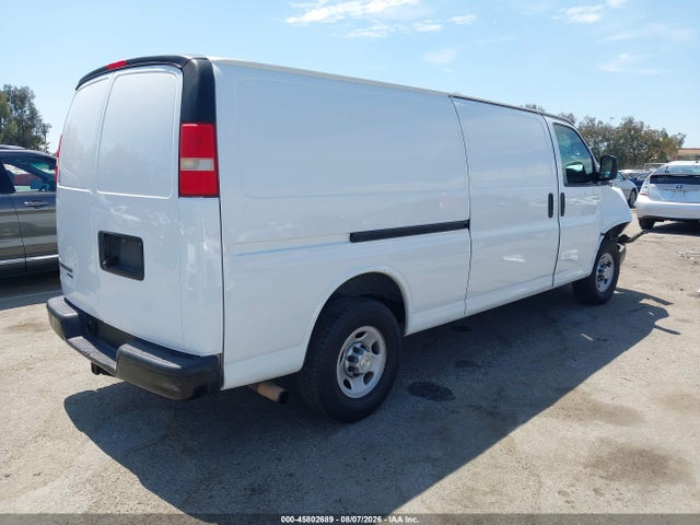 Chevrolet Express 2500 Work Van 2015 1GCWGGCG3F1220632 Image 4