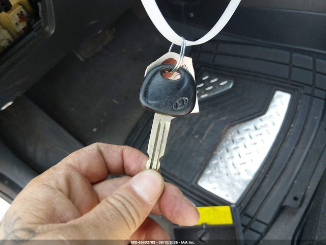 Aukcja sprzedaży 2005 Hyundai Elantra Gls/gt, vin: KMHDN56D85U152288, numer aukcji: 45802709