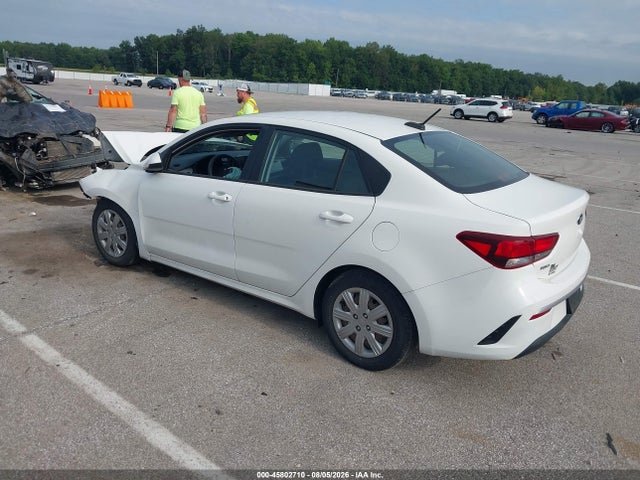 2021 Kia Rio S მანქანა იყიდება აუქციონზე, vin: 3KPA24AD1ME365534, აუქციონის ნომერი: 45802710