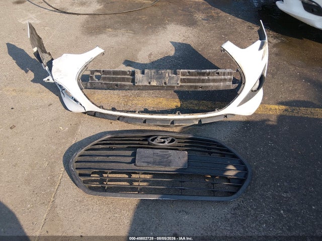 KMHTC6AE5GU302111 Hyundai Veloster Turbo