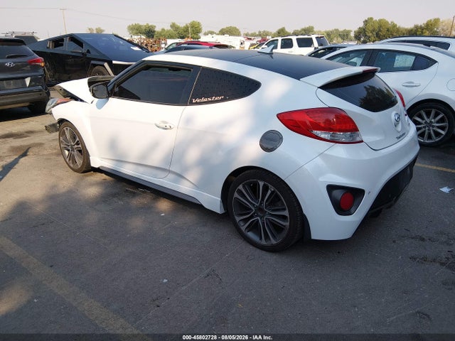KMHTC6AE5GU302111 Hyundai Veloster Turbo