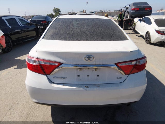 Toyota CAMRY LE 2015 4T4BF1FK1FR471034 Image 17