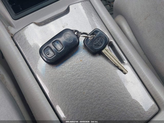45802745 :رقم المزاد ، JTEHF21A820055816 vin ، 2002 Toyota Highlander V6 مزاد بيع