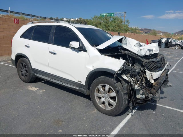 Auction sale of the 2013 Kia Sorento Lx V6, vin: 5XYKTDA29DG343672, lot number: 45802837