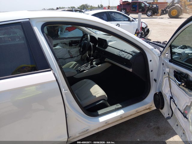 45802871 :رقم المزاد ، 1HGCY1F34RA073443 vin ، 2024 Honda Accord Ex مزاد بيع