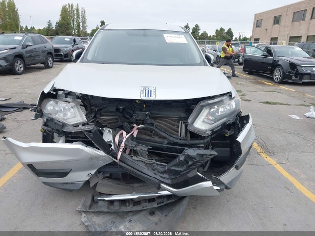 45802887 :رقم المزاد ، KNMAT2MT2JP511813 vin ، 2018 Nissan Rogue S مزاد بيع