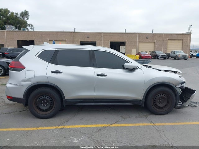 45802887 :رقم المزاد ، KNMAT2MT2JP511813 vin ، 2018 Nissan Rogue S مزاد بيع
