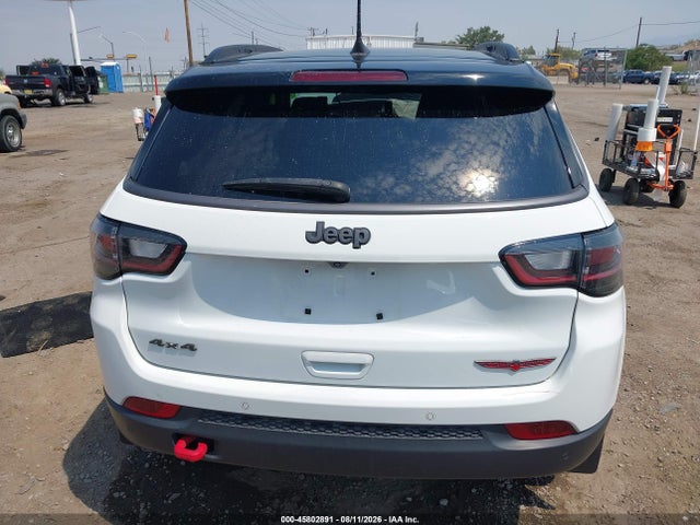 45802891 :رقم المزاد ، 3C4NJDDB9NT160037 vin ، 2022 Jeep Compass Trailhawk 4x4 مزاد بيع