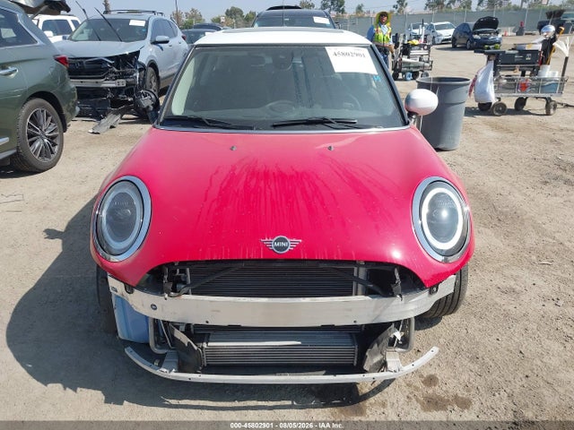 2023 Mini Hardtop Cooper მანქანა იყიდება აუქციონზე, vin: WMW33DH04P2T72646, აუქციონის ნომერი: 45802901
