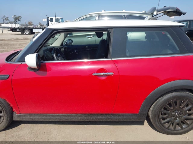2023 Mini Hardtop Cooper მანქანა იყიდება აუქციონზე, vin: WMW33DH04P2T72646, აუქციონის ნომერი: 45802901