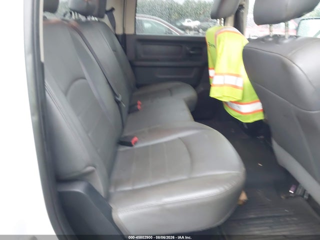 45802900 :رقم المزاد ، 3C6TR4CT6HG623993 vin ، 2017 Ram 2500 Tradesman  4x2 6'4 Box مزاد بيع