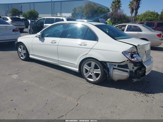 2010 Mercedes-benz C 300 Sport მანქანა იყიდება აუქციონზე, vin: WDDGF5EB8AF429539, აუქციონის ნომერი: 45802903