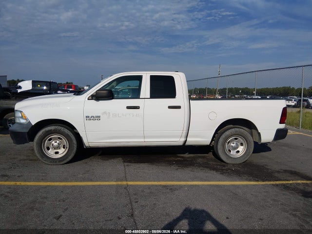 45802902 :رقم المزاد ، 1C6RR6FG5FS645901 vin ، 2015 Ram 1500 Tradesman مزاد بيع